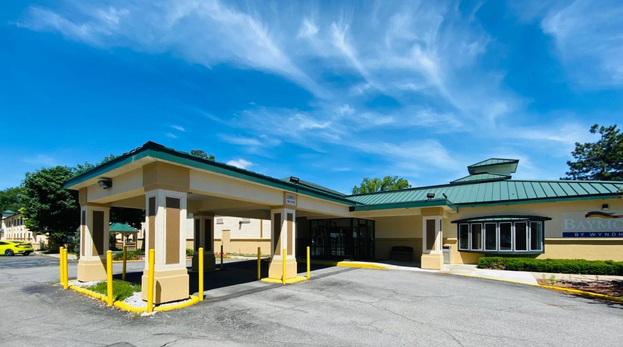 מלון Baymont By Wyndham Latham Albany Airport מראה חיצוני תמונה