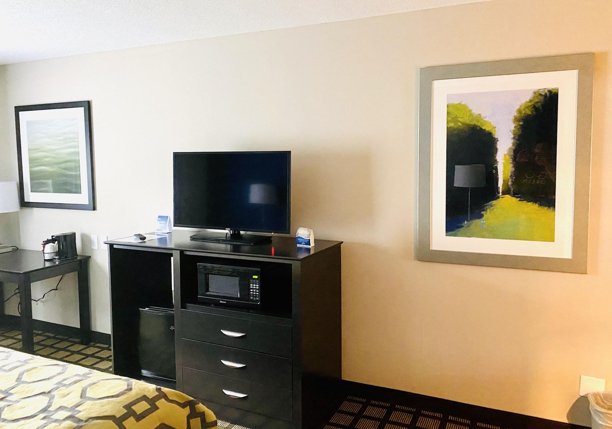 מלון Baymont By Wyndham Latham Albany Airport מראה חיצוני תמונה